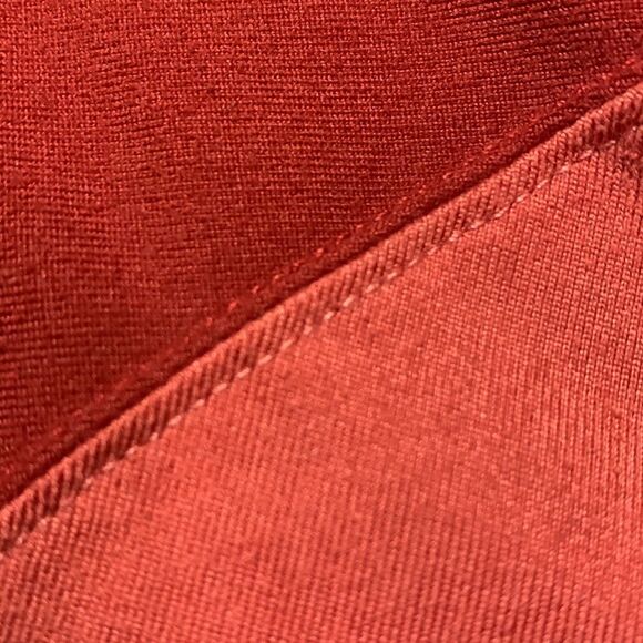 Brooks active wear long sleeve, super soft material, small - Picture 3 of 7